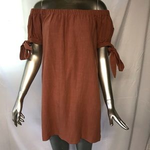 Lulu’s Off the Shoulder MiniDress Rayon Size S